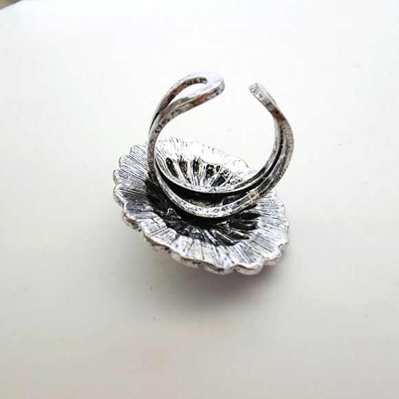 NEW Bohemian Turquoise Pattern Detail Antique Silver Ring - Picture 6 of 6